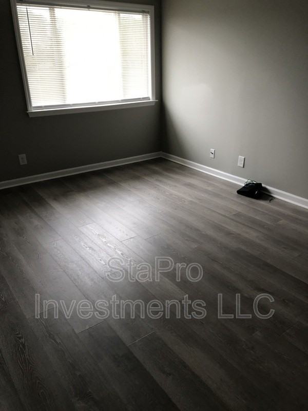2360 Hamilton Ave #28 - Photo 2 of 12