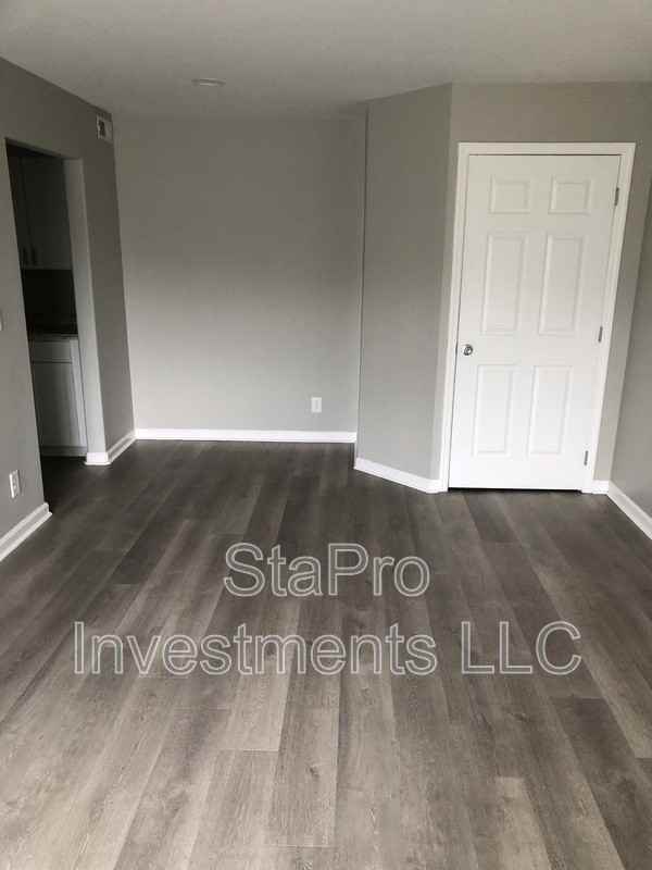 2360 Hamilton Ave #28 - Photo 3 of 12