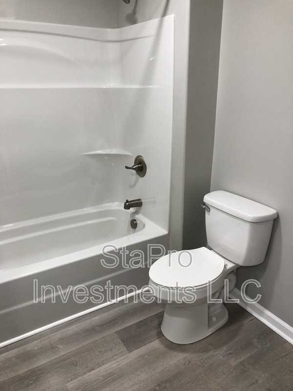 2360 Hamilton Ave #28 - Photo 7 of 12