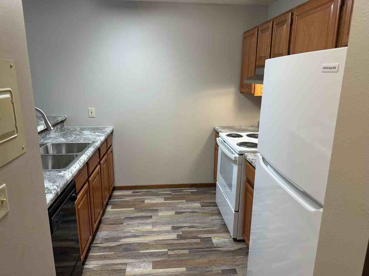 Harmony Lane Apartments - Photo 7 of 11