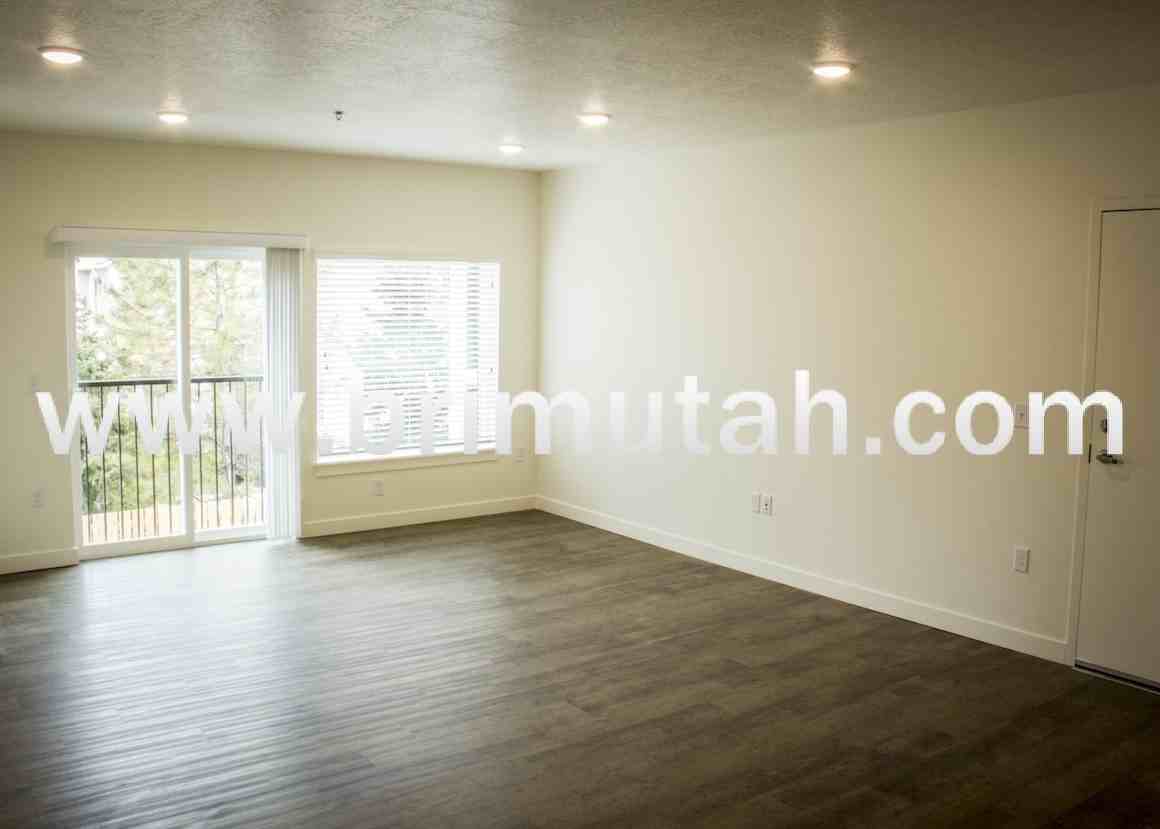 3225 South 900 East - Photo 7 of 50