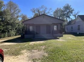 Lincoln Avenue 314 West - Photo 1 of 1