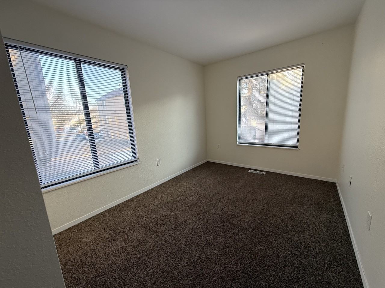 Chip Village: 1825 S Crawford Dr - Photo 7 of 37