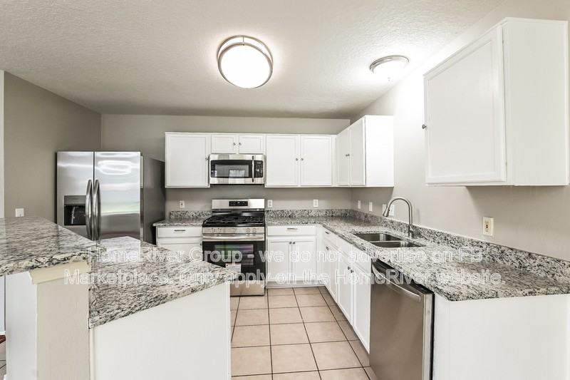 19222 Indian Stone Ln - Photo 5 of 21