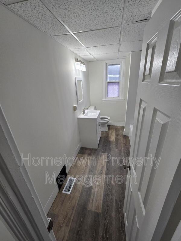 550 Nelson St - Photo 4 of 8