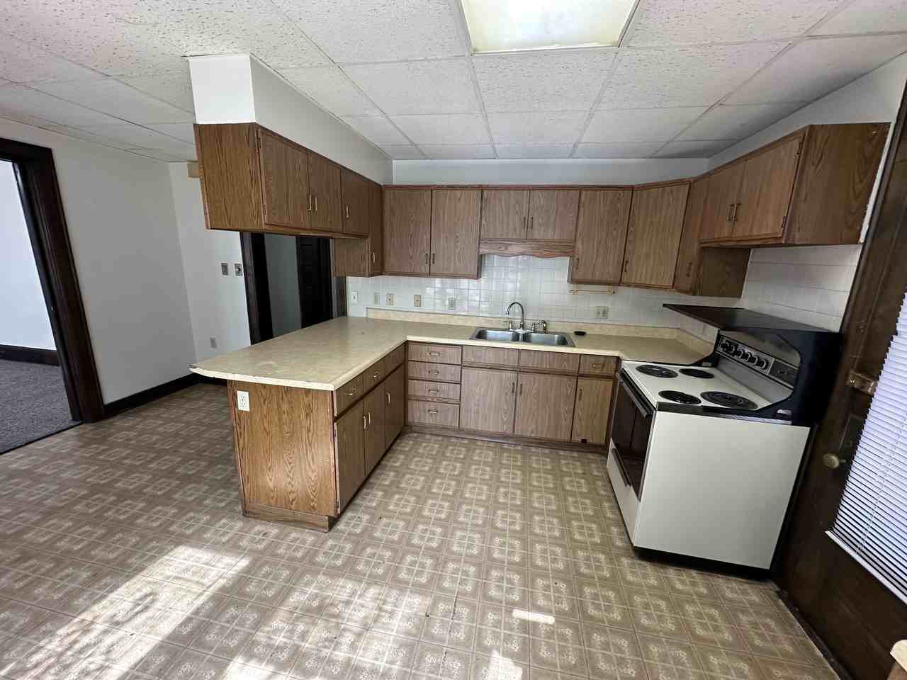 19 7th Ave SE - 39 Plex - Photo 3 of 10
