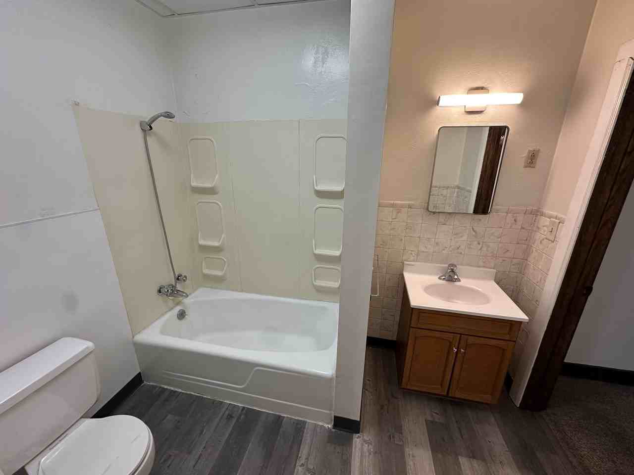 19 7th Ave SE - 39 Plex - Photo 6 of 10