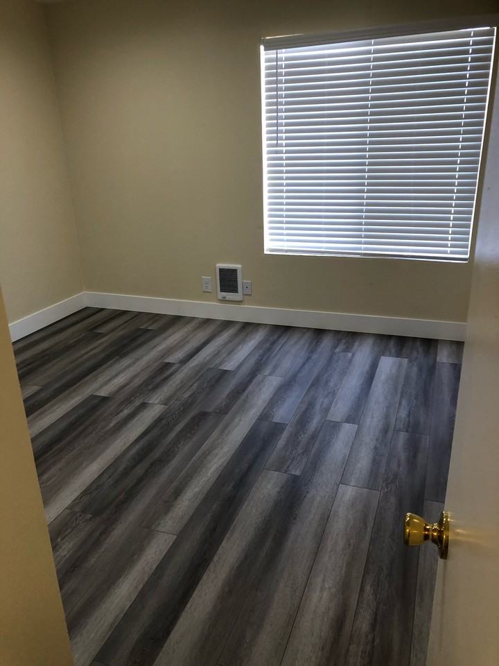 1910 Berryman Street - Photo 5 of 6