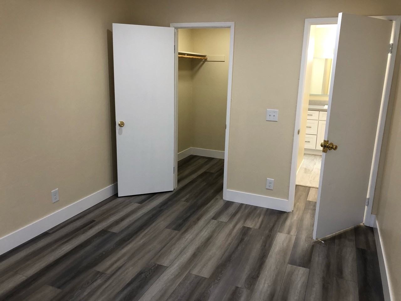 1910 Berryman Street - Photo 6 of 6
