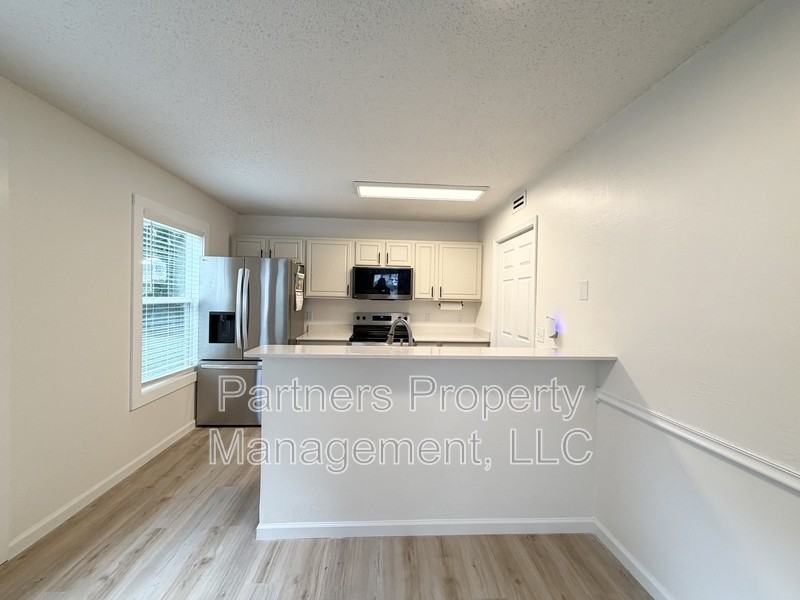 5003 Bonita Pl - Photo 3 of 14