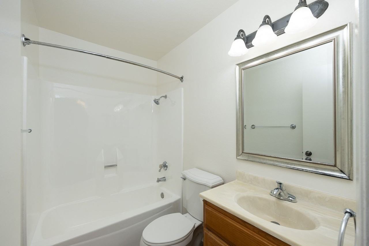 1271 Prairie Dog Cir - Photo 5 of 29