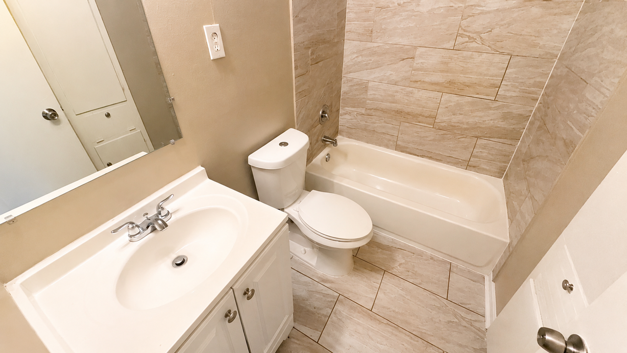 4700 Berta Rd - Photo 6 of 10