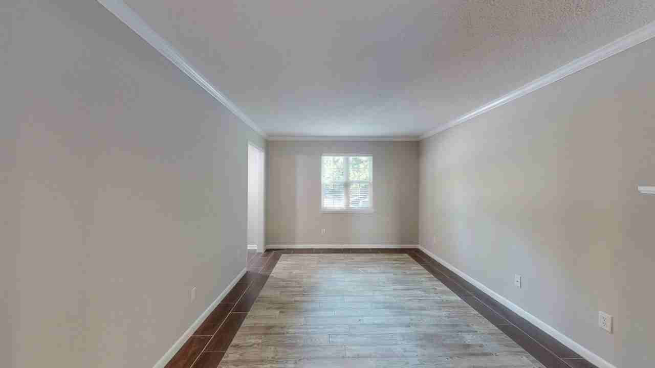 3280 Heathstead Pl - Photo 3 of 30