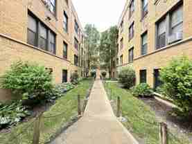 1536 N Kedzie Ave #1I - Photo 1 of 1