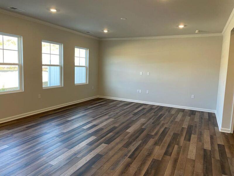 5019 Arkose Dr - Photo 6 of 19