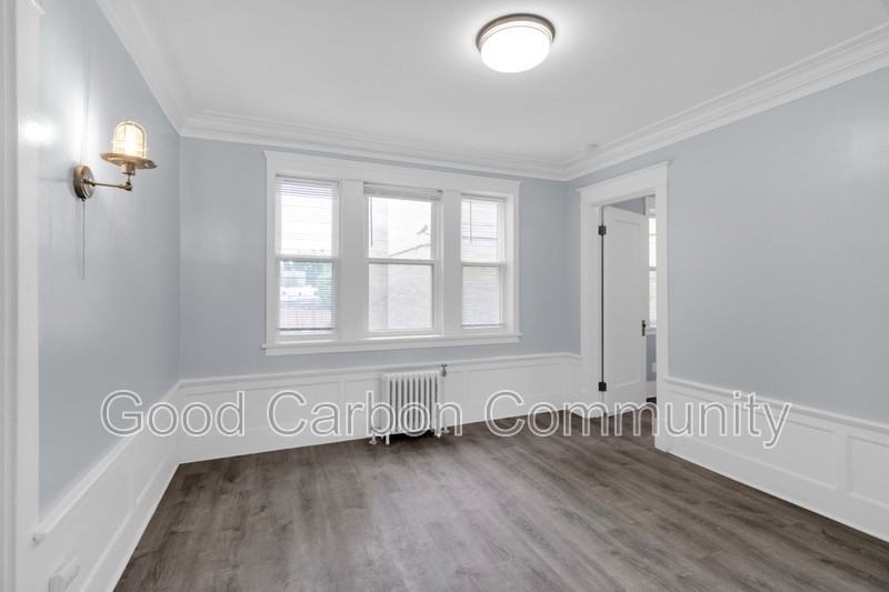 2809 Main St #2 - Photo 6 of 18