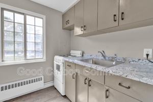 featured image of 309 Beattie Ave #4