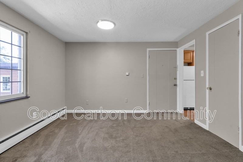 315 Beattie Ave #3 - Photo 5 of 13