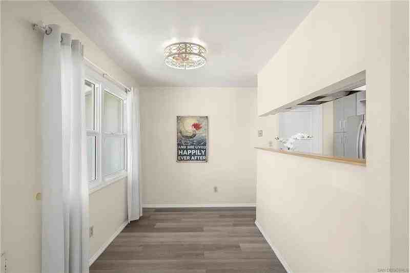 2762 Ridge View Dr - Photo 6 of 18