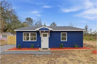 1543 Evergreen St - Photo 1 of 1
