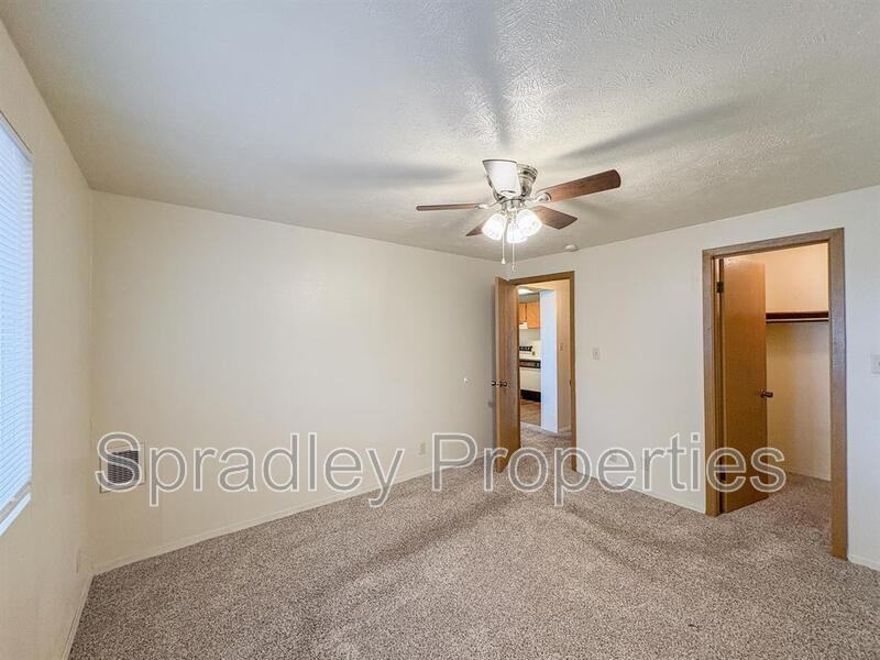 608 John Paul Jones Dr #106 - Photo 5 of 7