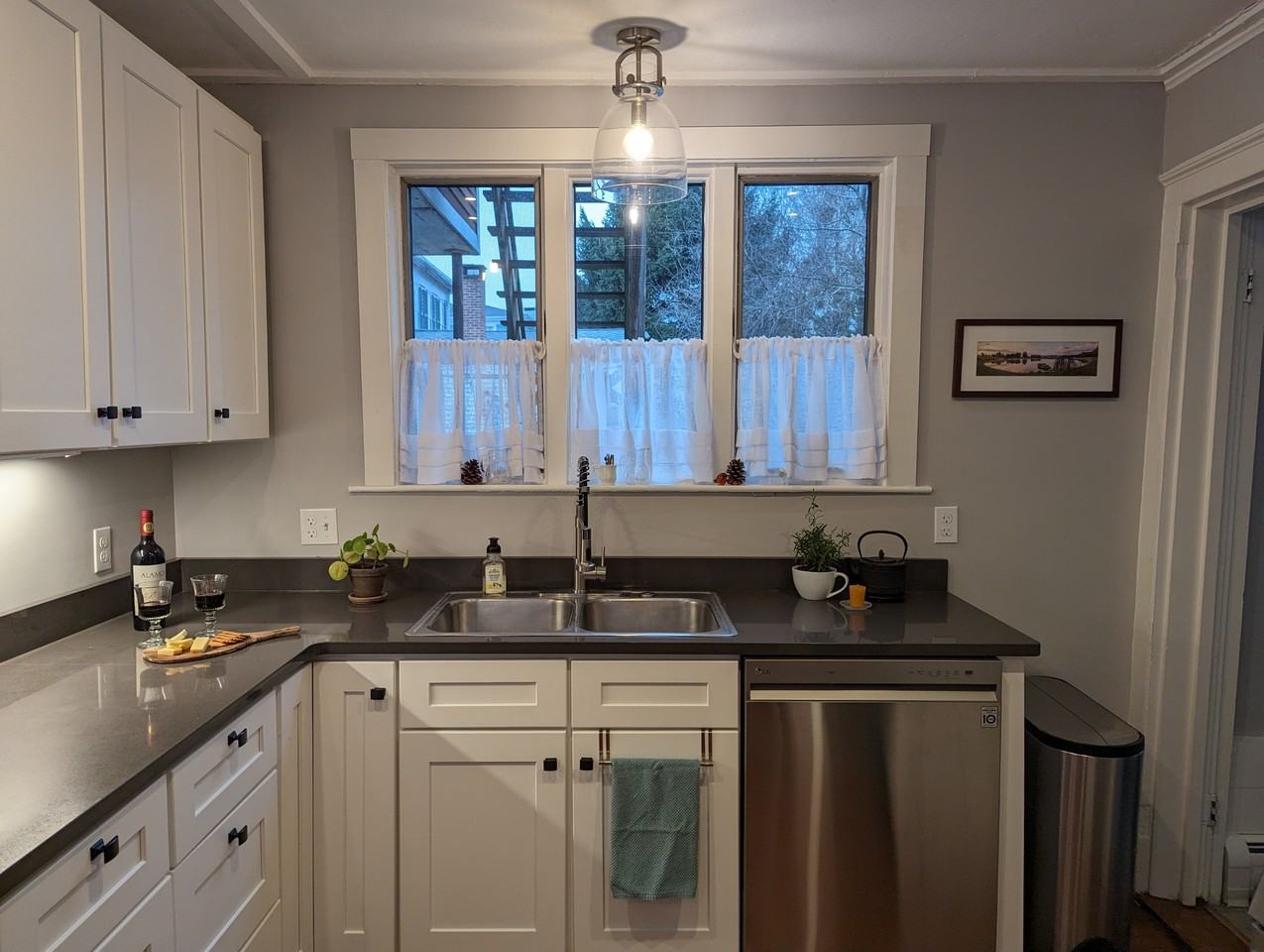 134 State St - Photo 5 of 26