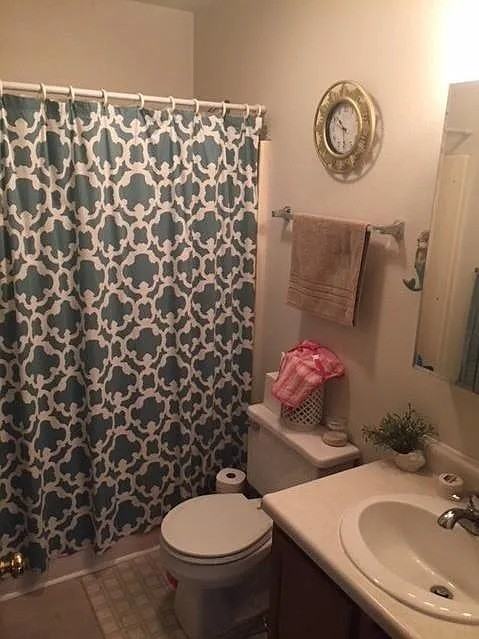 182 Westside Drive - Photo 4 of 8