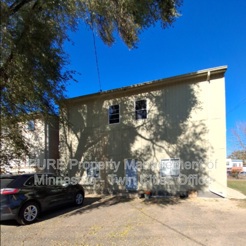 840 Beech St #2 - Photo 7 of 10