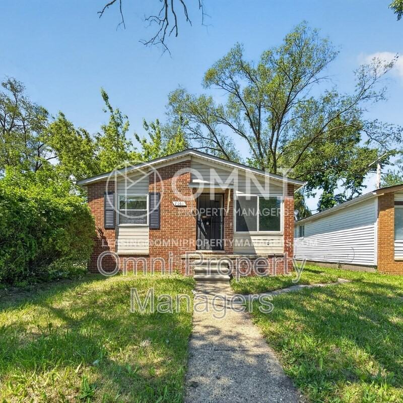 7161 Varjo St - Photo 5 of 13