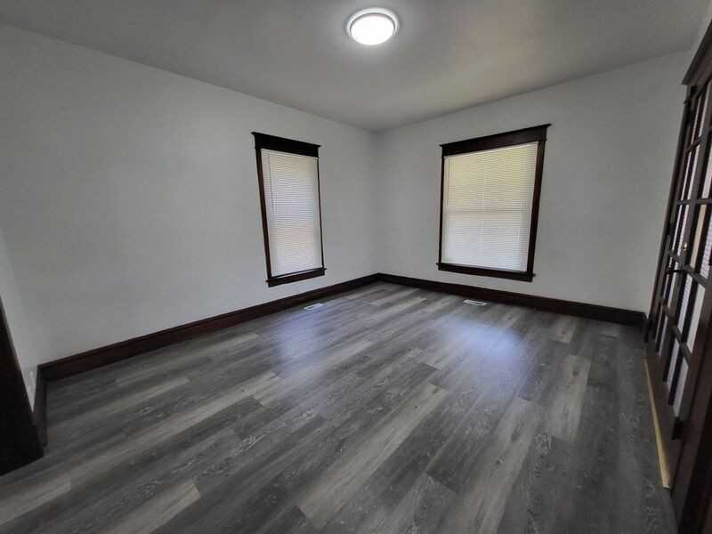 523 W Maple Ave #1A - Photo 4 of 19