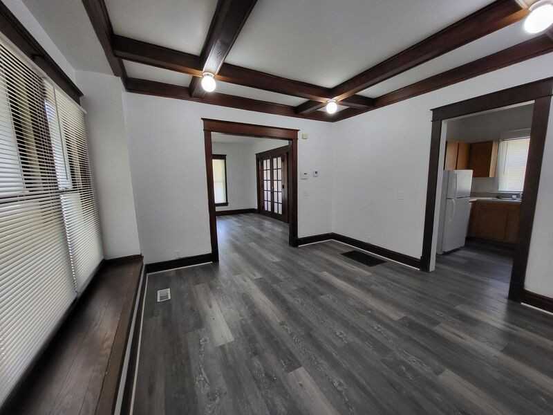 523 W Maple Ave #1A - Photo 7 of 19