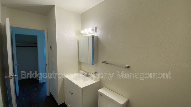 1299 Sanlor Ave - Photo 7 of 29