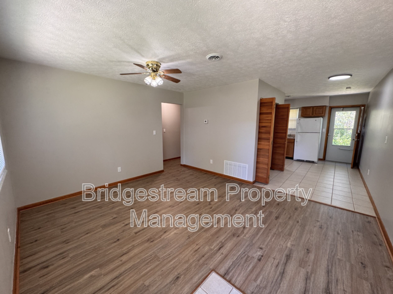 426 S Walnut St #C