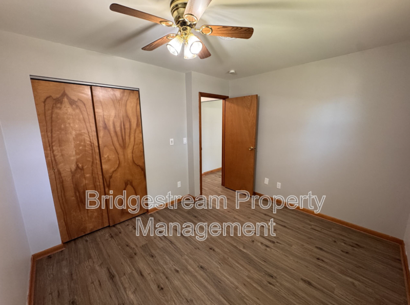 426 S Walnut St #C - Photo 5 of 9