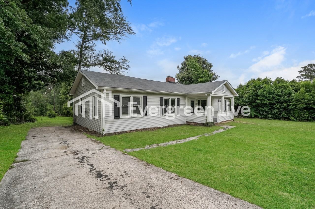 3207 Ware Rd - Photo 3 of 15