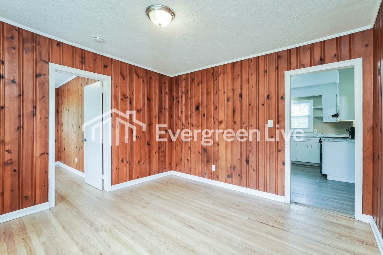 3207 Ware Rd - Photo 4 of 15