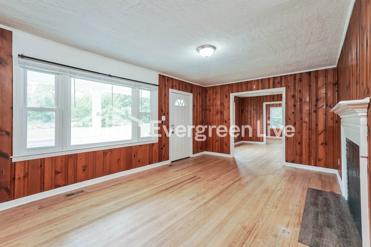 3207 Ware Rd - Photo 5 of 15