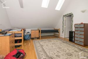 featured image of 26 Brackett St