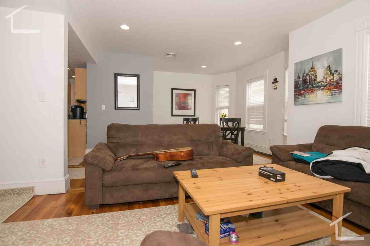 26 Brackett St - Photo 2 of 6