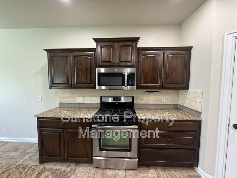 9307 N 95th East Ave - Photo 7 of 27