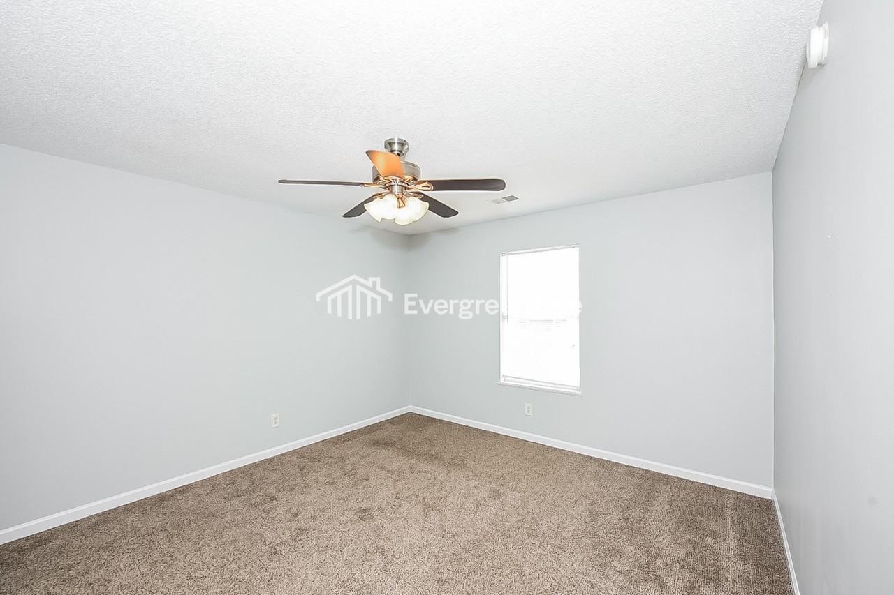 496 Fox Trot Dr - Photo 3 of 9