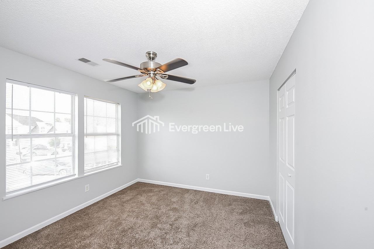 496 Fox Trot Dr - Photo 6 of 9