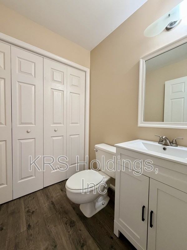 2316 Finch Ct - Photo 4 of 13