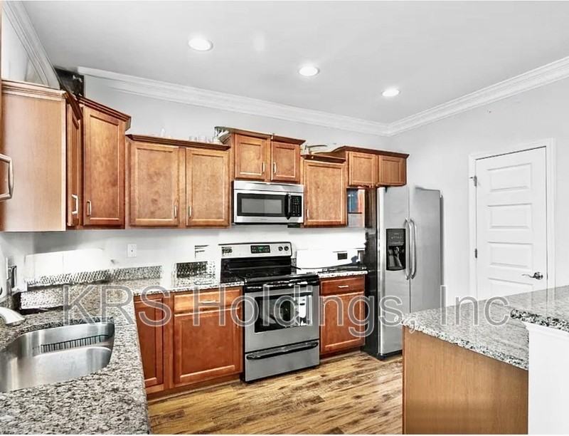 139 Rowse Dr - Photo 5 of 8