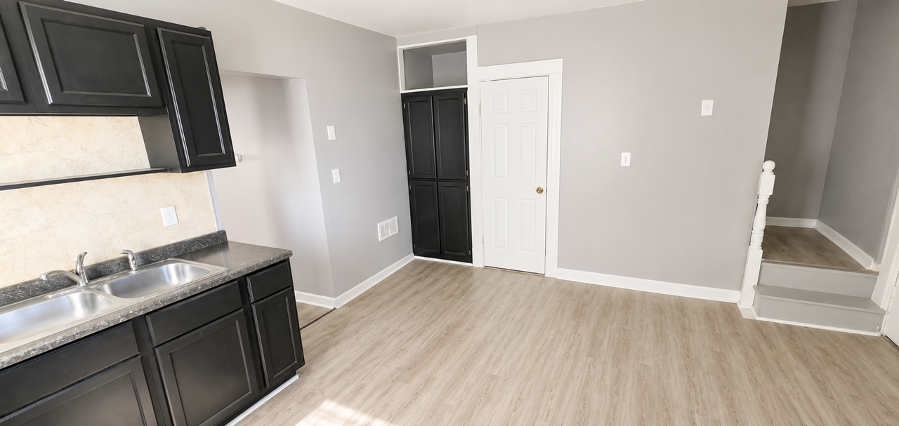 4312 Oregon Ave - Photo 2 of 7