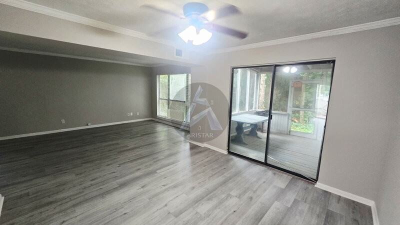 2646 Briarwood Dr Se - Photo 2 of 28