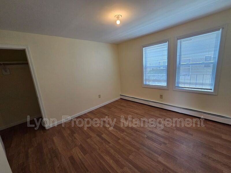 313 High St #1F - Photo 6 of 10