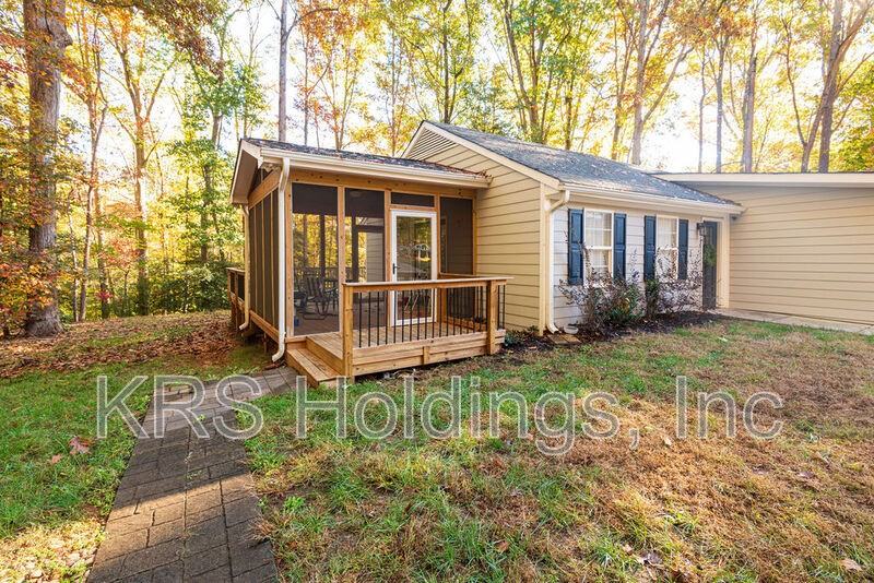 2428 Rachel Dr - Photo 3 of 14