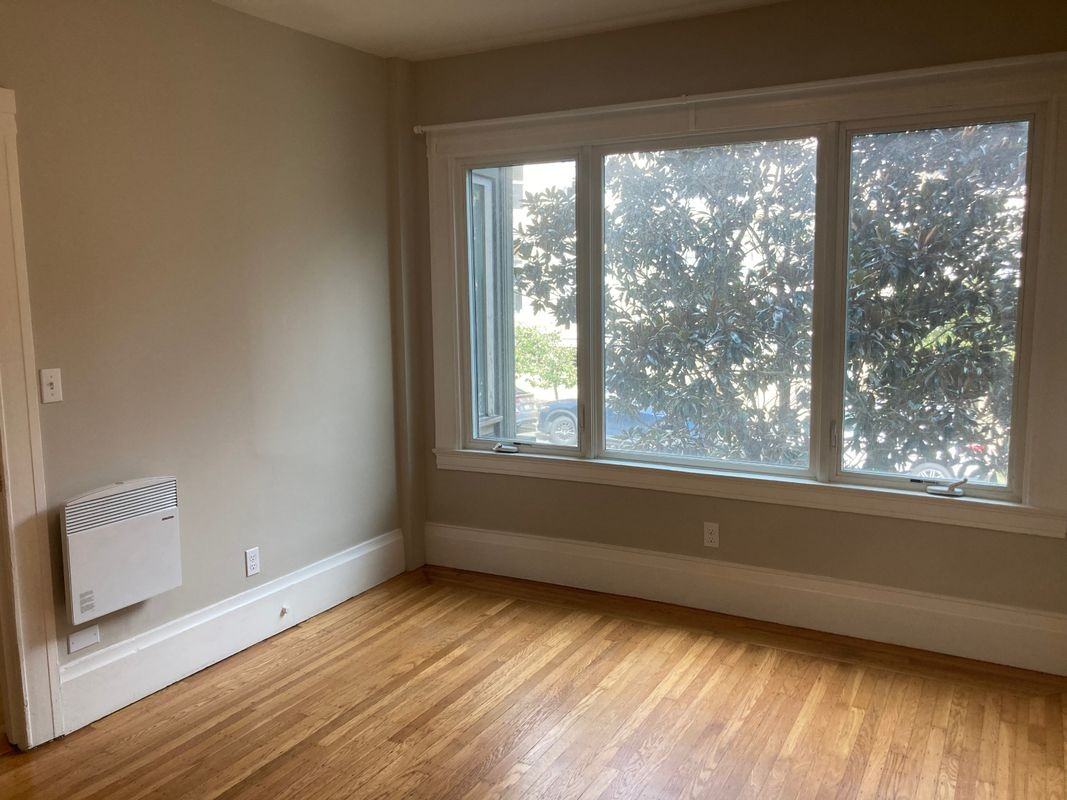299 Cole St ##2 - Photo 3 of 5