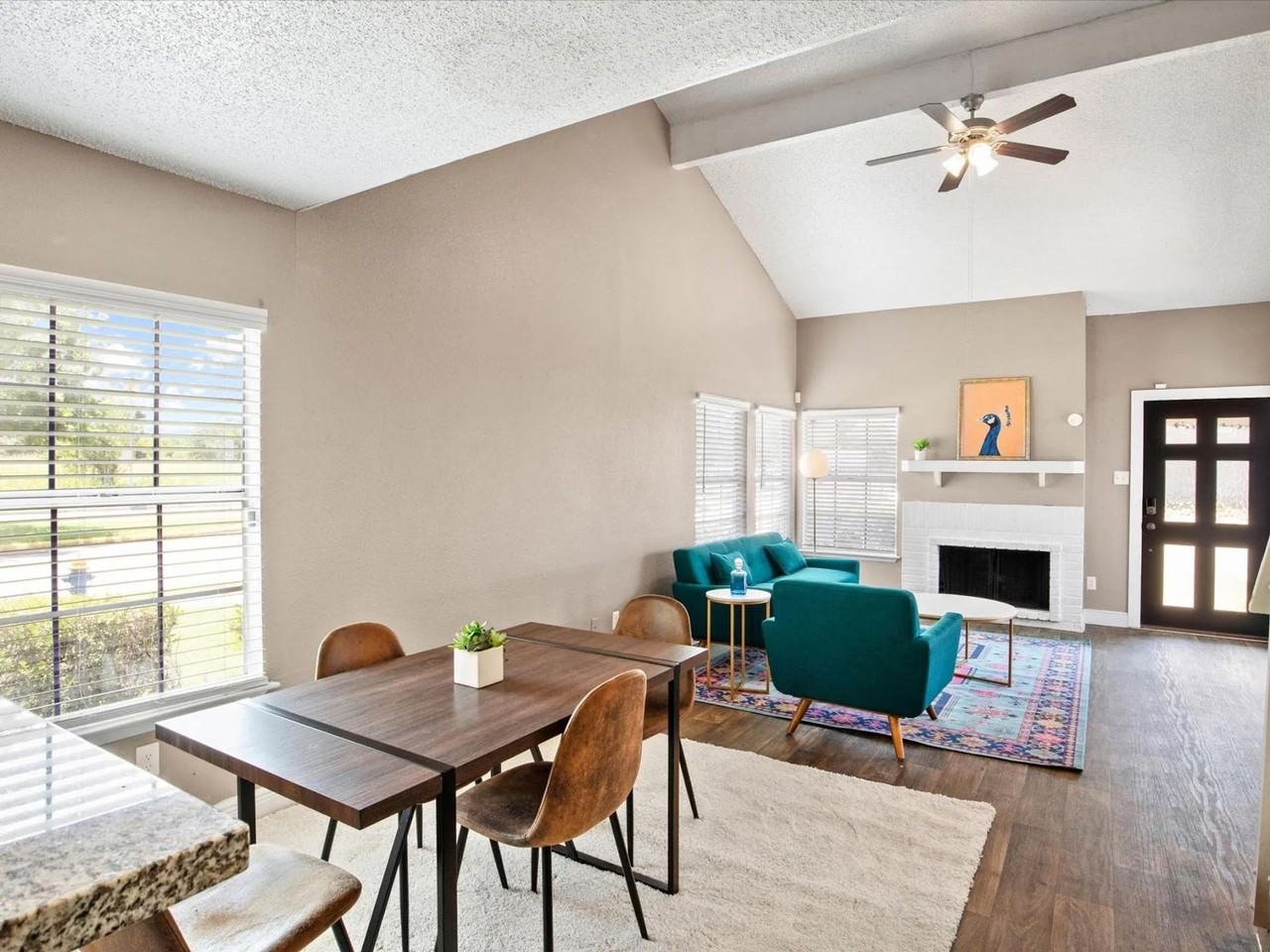 Casa Azul Townhomes - Photo 5 of 39